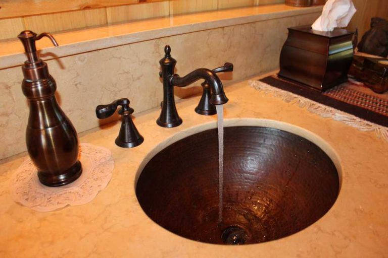 sink-96082_960_720_compressor